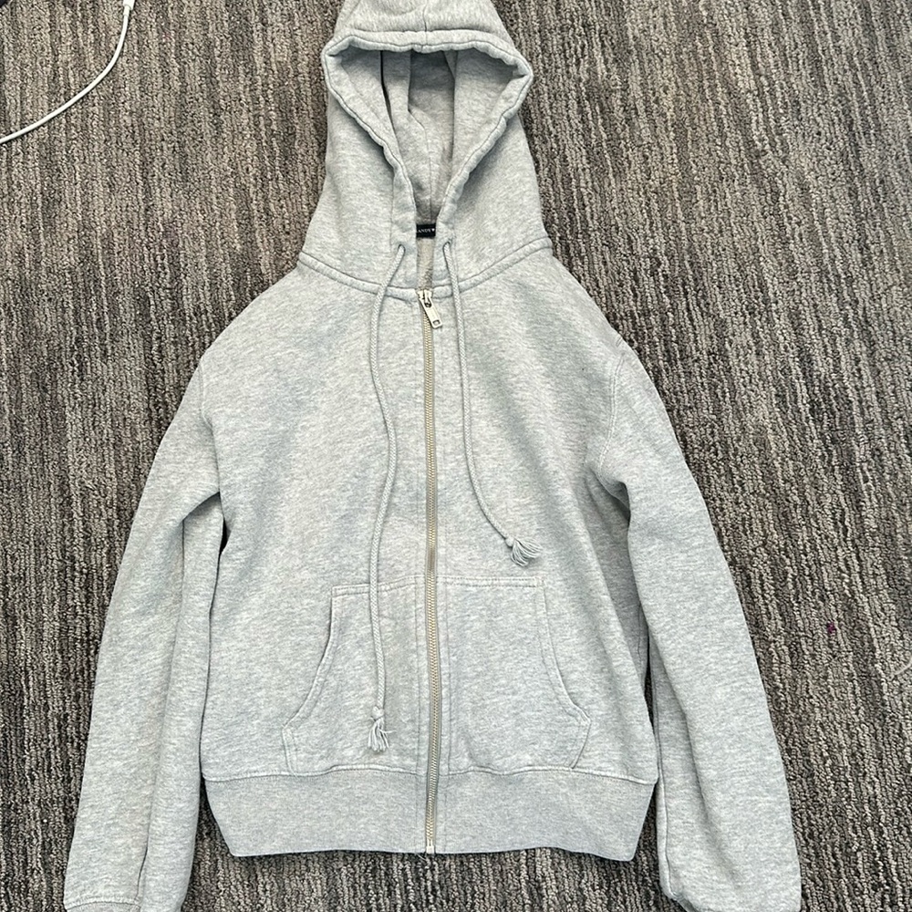 Brandy Melville cropped zip up